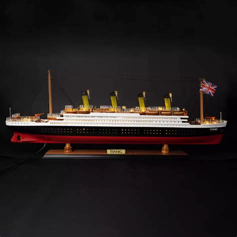 OcCre® RMS Titanic Wooden Model Ship Kit, 1/300 Scale Inox, 54% OFF