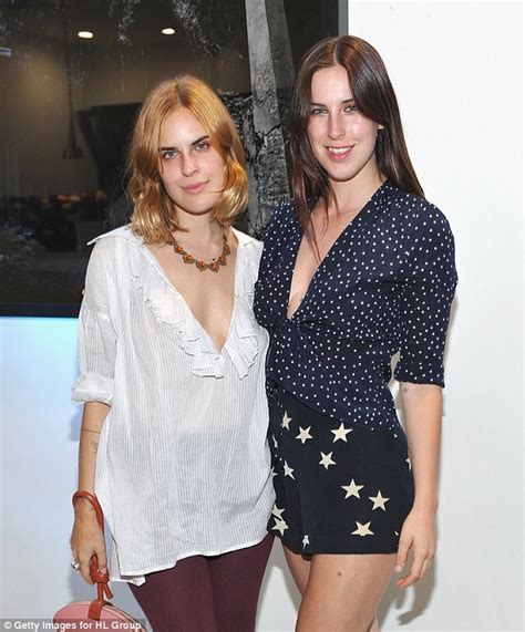 Rumer Willis Sizzles In Grey Bandeau Bikini In Mexico Daily Mail Online