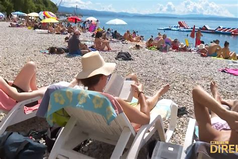 Krenuli smo u potragu za knjigama i ugodno se iznenadili Na plažama se