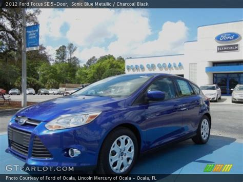 Sonic Blue Metallic 2012 Ford Focus SE 5 Door Charcoal Black