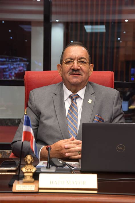 Senado Crist Bal Venerado Castillo Senador De Hato Mayor