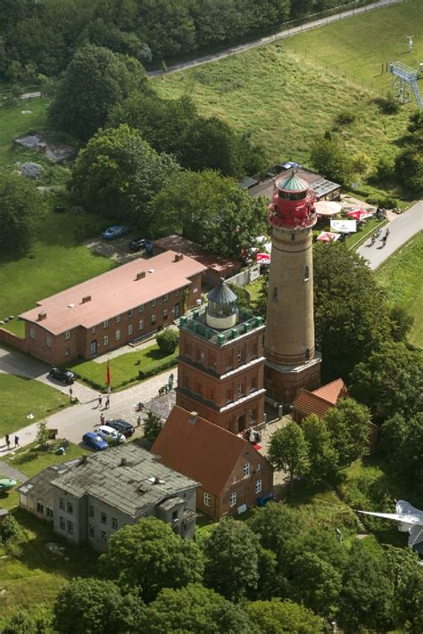 Luftaufnahme Putgarten Leuchtturm Und Peilturm Schinkelturm In Kap