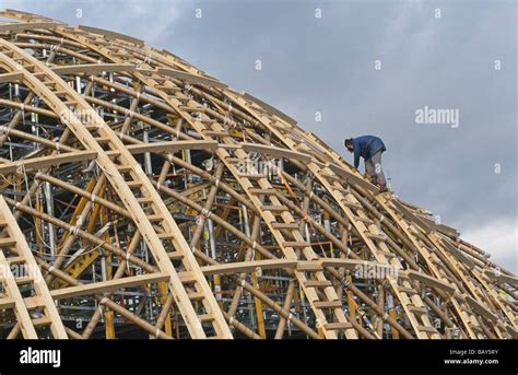 Edificio De Estructura De Madera Para Pabell N Japon S La Expo De