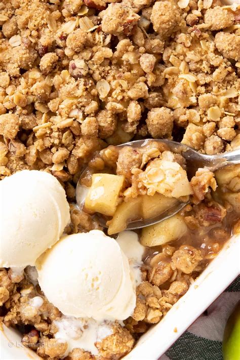 Vegan Apple Crumble - Beaming Baker