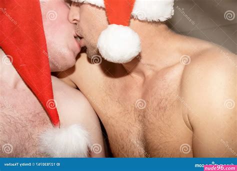 Naked Men Kissing Nude