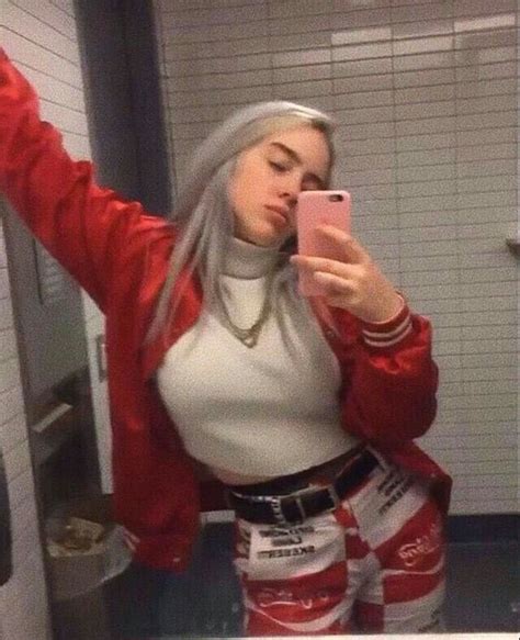 iae adlı kullanıcının Billie Eilish panosundaki Pin Billie eilish