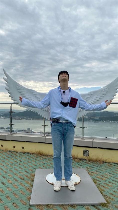 Fly High Astro Moonbin Fotos Seres Abissais