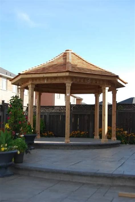 Cozy Garden Shelter Ideas to Enjoy Warmth and Comfort Outdoors