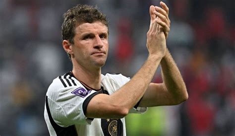 Thomas Müller deutet nach WM Aus in Katar Rücktritt an und rudert