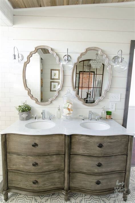 40 Best Farmhouse Mirror Ideas And Designs For 2021