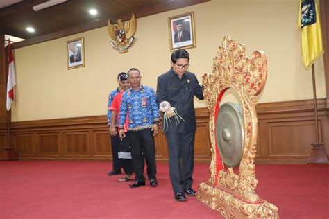 Sekda Adi Arnawa Buka Acara Bimtek BPD Se Kabupaten Badung Tahun 2024