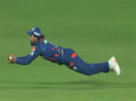 DC Vs LSG KL Rahul Takes Stunning Diving Catch Of Shai Hope Owner