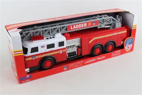 FDNY LADDER TRUCK W/LIGHTS & SOUND - Greenpoint Toys