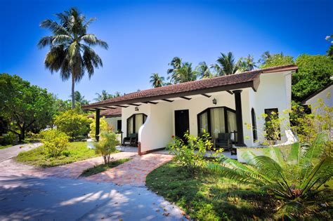 Bandos Jacuzzi Beach Villa - Bandos Island Resort