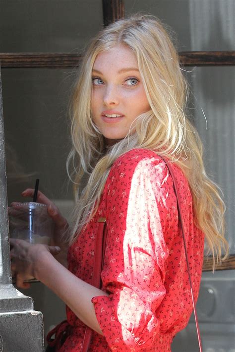 Elsa Hosk Casual Style Enters A Building In Tribeca New York City