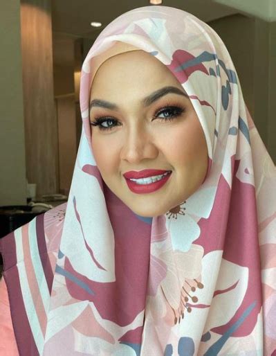 Wahai Wanita Yang Mulia Akulah Insan Yang Telah Kau Selamatkan