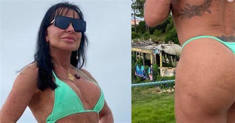 Gretchen Posa Topless Coloca Bumbum Empinado Pra Jogo E Massacra