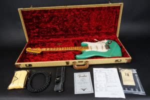 Fender John Cruz Masterbuilt Stratocaster Foam Green Relic