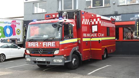 LFB Fire On Fowler Road In Ilford CU5 WX07 NXD Mercedes Flickr