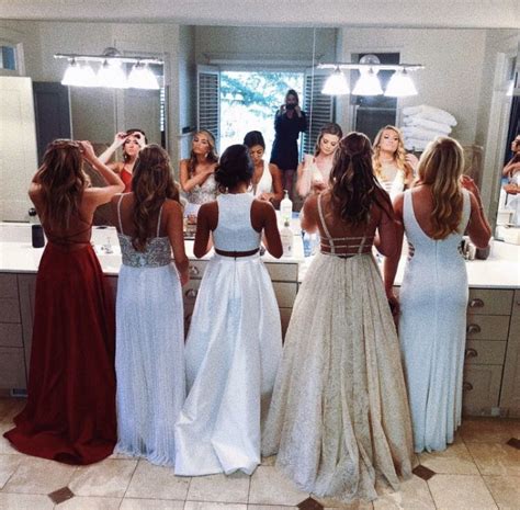 Vsco Victoriavelasquez Prom Photoshoot Prom Poses Cute Prom Dresses