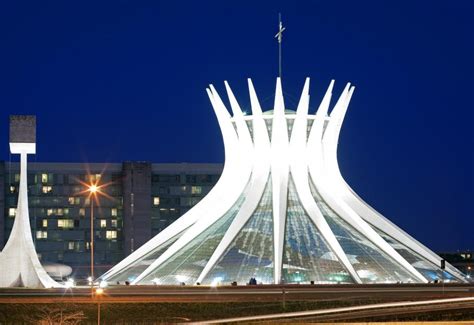 Douze bâtiments emblématiques de l architecte Oscar Niemeyer