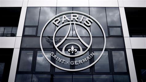 Psg Paris Progresse Dans Son Mercato La Direction Vise Trois