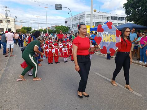 Após dois anos Monteiro volta a realizar desfile cívico da