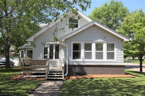 710 Broadway Ave S Cokato Mn 55321 Zillow