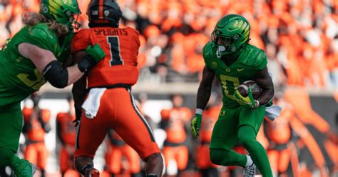 Offensive Snap Counts Pff Grades And Takeaways From Oregon S Loss To