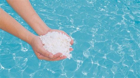 Todo Lo Que Debes Saber Para Pasarte Al Agua Con Sal Para Tu Piscina