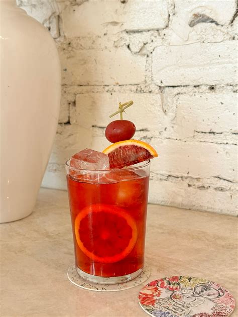 4 Alternatives to an Aperol Spritz, From Some of the World’s Best Bartenders | Vogue