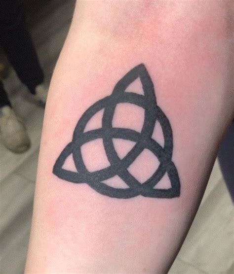 30 Amazing Triquetra Tattoos With Meanings Ideas And Celebrities