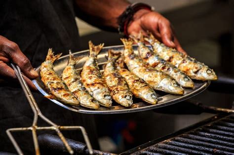 cuire sardines au barbecue sardine grillée au barbecue Dadane