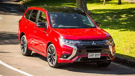 2021 Mitsubishi Outlander GSR PHEV Review Drive