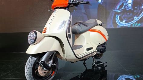 Le Novit Di Vespa A Eicma Gtv E Primavera Color Vibe News