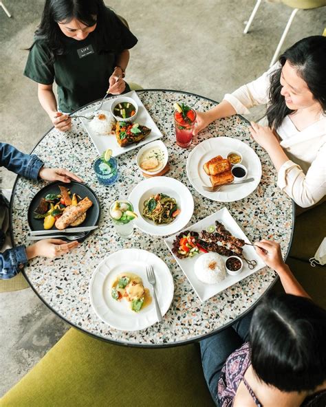 Sudut Pandang Bandung Lokasi Fasilitas Menu Harga Dan Rute
