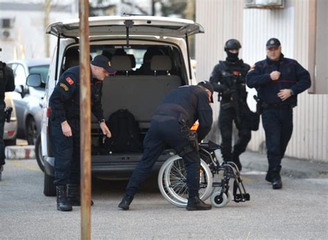 Puna Ratna Oprema I Pancir Za Camgoza Media