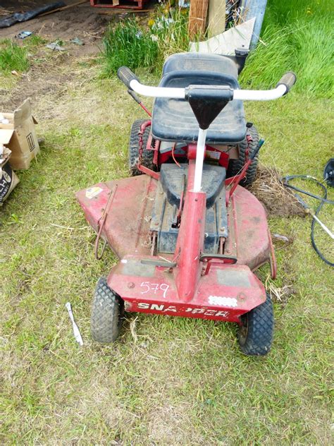 SNAPPER MOWER (PARTS ONLY)