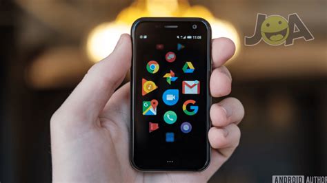 8 Best Small Android Phones Of 2022 5 Inch And Smaller