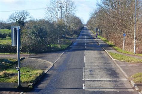 New Rd N Chadwick Cc By Sa Geograph Britain And Ireland