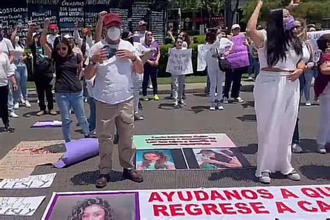 Marcha en Paseo de la Reforma por localización de Lesly Martínez