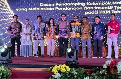 Dosen Biologi Fmipa Sekaligus Kasie Magang Pkl Unesa Dwi Anggorowati