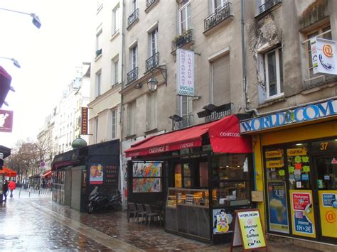 Laërte Le Père Dulysse Rue Saint Denis Paris 1er Arrondissement