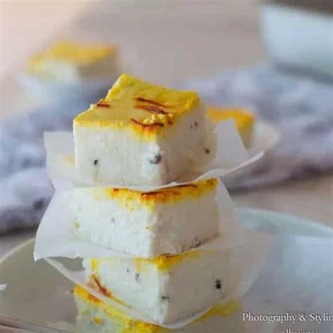 How To Make Bhapa Sandesh Steamed Sandesh Steamed Cottage Cheese Fudge