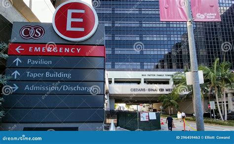 Cedars-Sinai Hospital Directions Sign Editorial Stock Photo - Image of medicine, structure ...