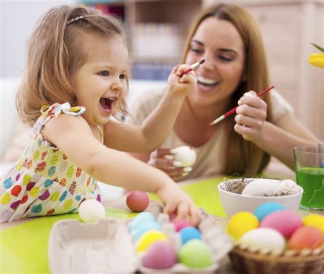 Come Decorare Le Uova Di Pasqua Con I Bambini PianetaMamma It