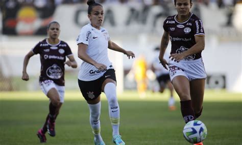 Ferrovi Ria E Corinthians Empatam Na Primeira Partida Da Final Do