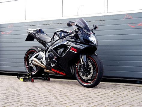 Suzuki Gsx R 750 K7 Black Edition RH Motoren