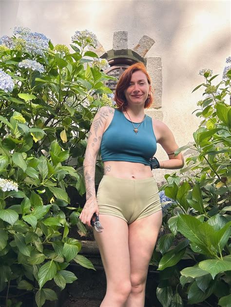 adorkable.alice nel 2025 | Donne, Belle donne