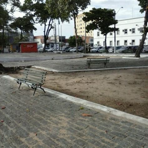 Praça José Bonifácio Centro 11 Dicas De 574 Clientes